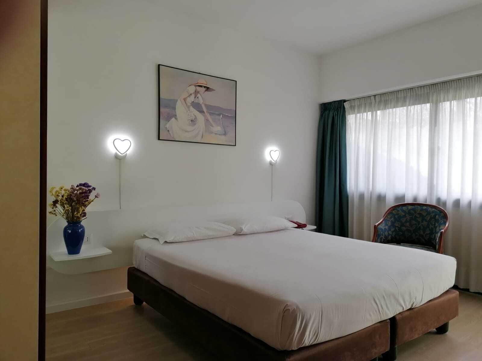 Green Hotel Motel Vergiate Dış mekan fotoğraf